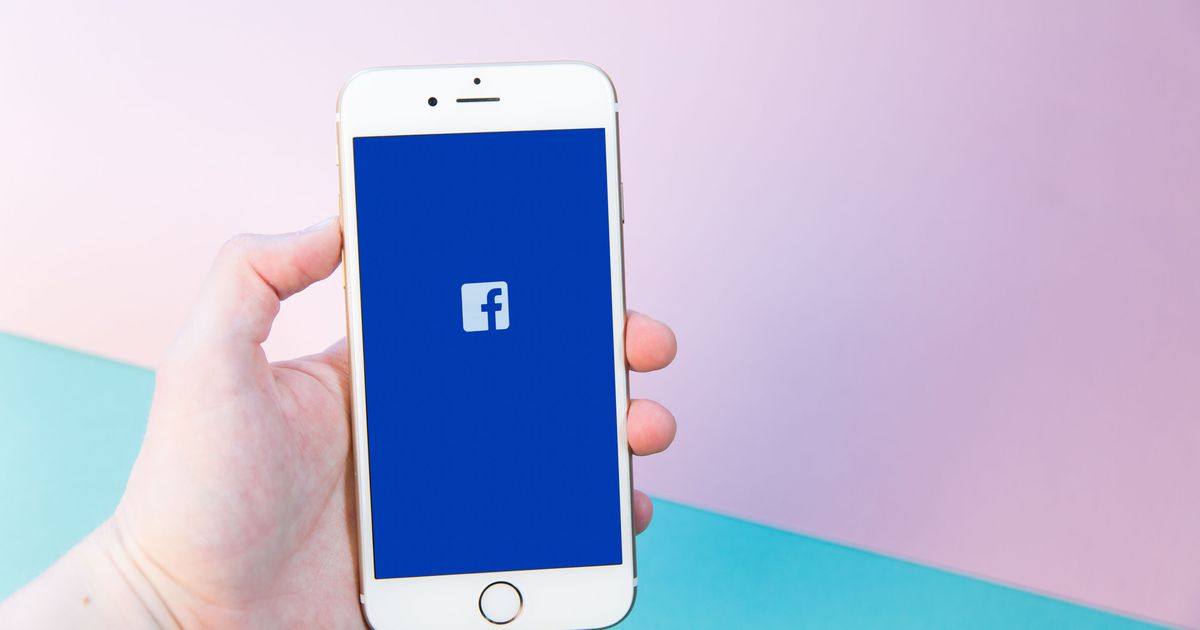 gabriel_hussy's tweet image. Facebook introduces new photo-matching tech to fight… dlvr.it/NpnHSm #Community_Guidelines #Artificial_Intelligence #Photo_Sharing