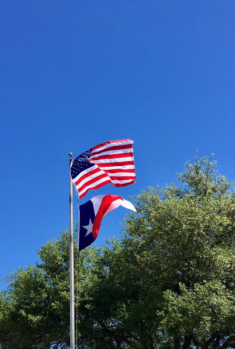 Thanks <a href="/ESCRegion20/">ESC Region 20</a> for inviting <a href="/McREL/">The McREL Institute</a> to present district-level leadership research to local superintendents today. <a href="/mseebaum/">Matthew Seebaum</a>