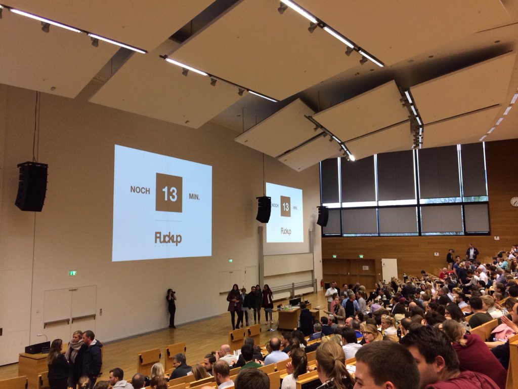 and_geisler's tweet photo. 13 more Minutes to go #FUNFFM wir freuen und auf den Abend. https://t.co/z17k4ar863