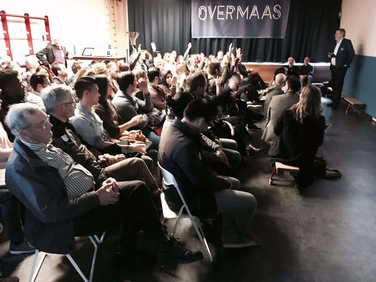 bikkel's tweet photo. 'Wie van u woont er op zuid?' #overmaas https://t.co/4PBQjLaCcB