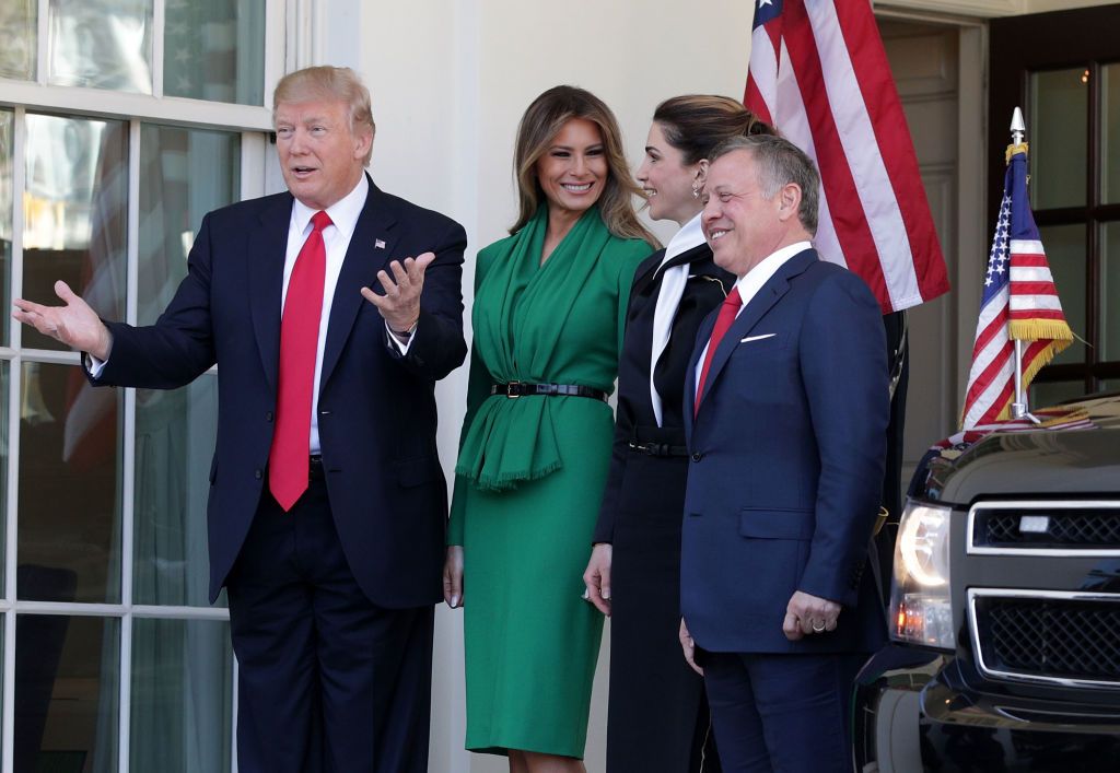 TheGOPisBad's tweet photo. Trump Stands Up For Fellow Sexual Harasser Bill O’Reilly: He Didn’t Do ‘Anything Wrong’ https://t.co/nuEVZLb32E https://t.co/l0B8SR7Q43