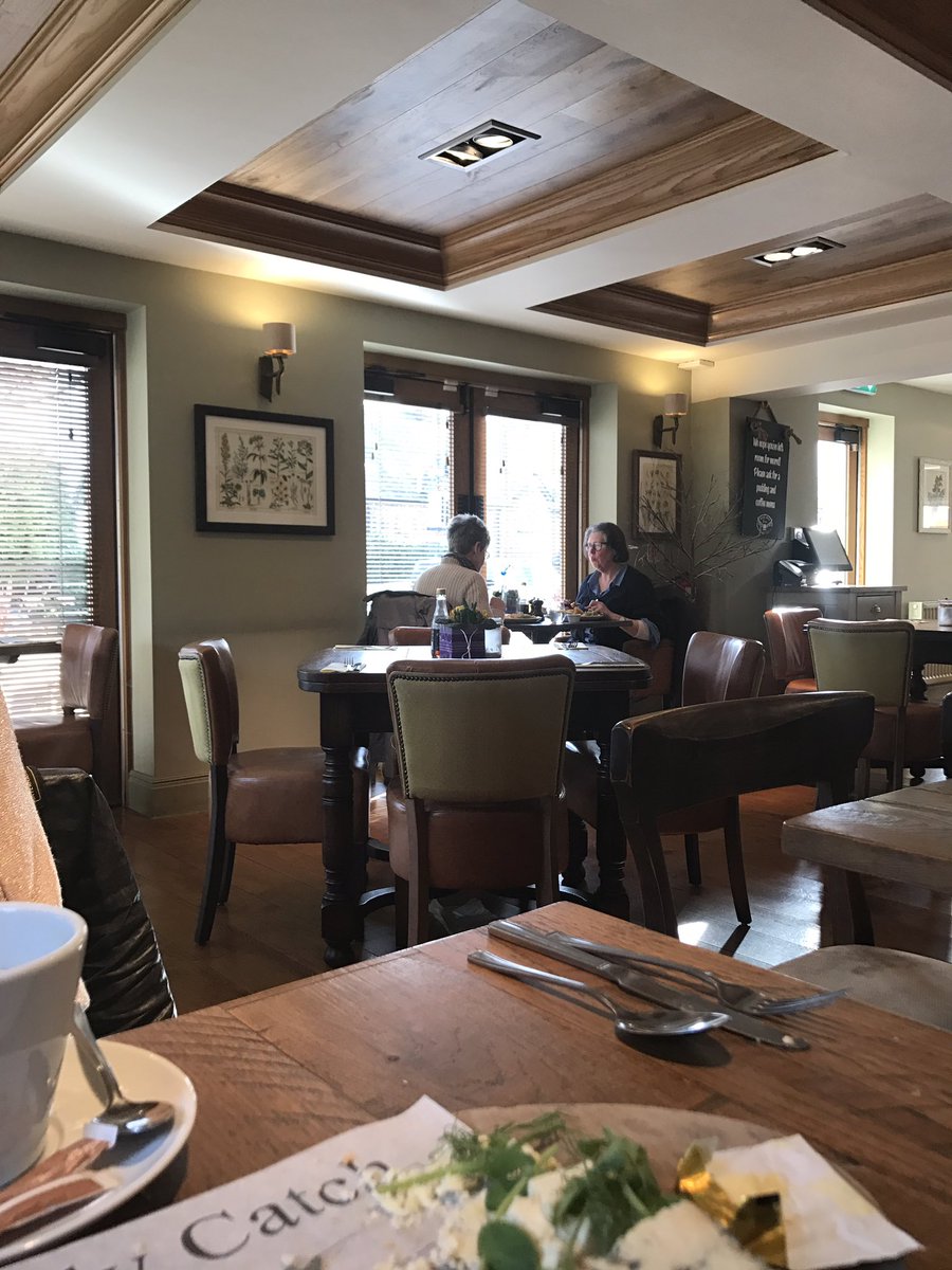 BeHerdMCR's tweet image. Just end the whole afternoon with #cheese "You Gotta Eat Here Very Soon" @thegreyhoundash @JWLeesBrewery #Cheshire #altrincham #wilmslow