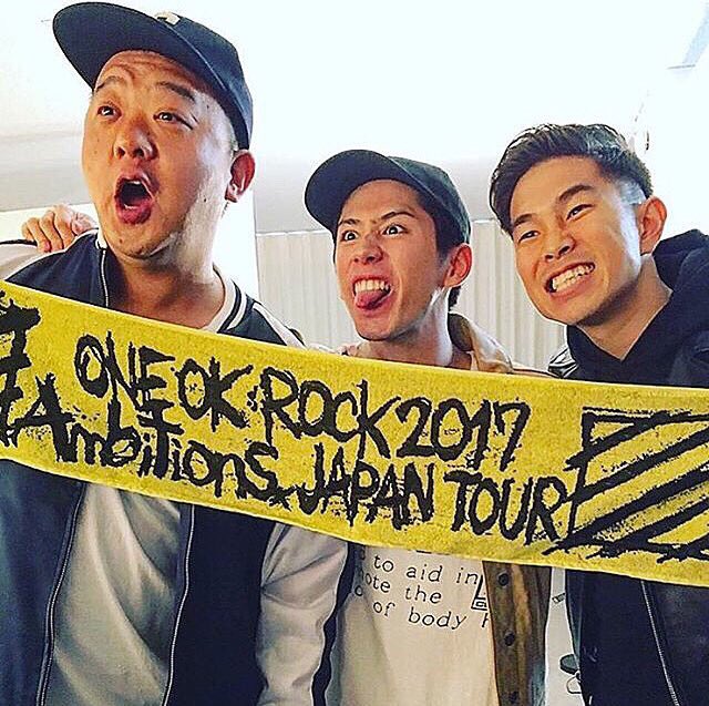 Loco10969's tweet photo. 明後日ライブっていう実感が
全くないんだけど

気づいたら終わってるんだろうな‥

あ〜〜楽しみ😆💝 https://t.co/MQ5t0VOeZl