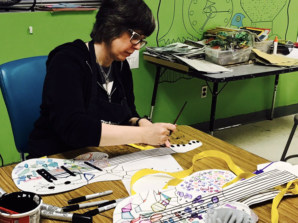 GTWizards1's tweet image. No #wzrdpd at 7:30. It&apos;s our @wcpssmagnets Regional TOY making sure our #kindersCAN have the BEST for their performance tomorrow!