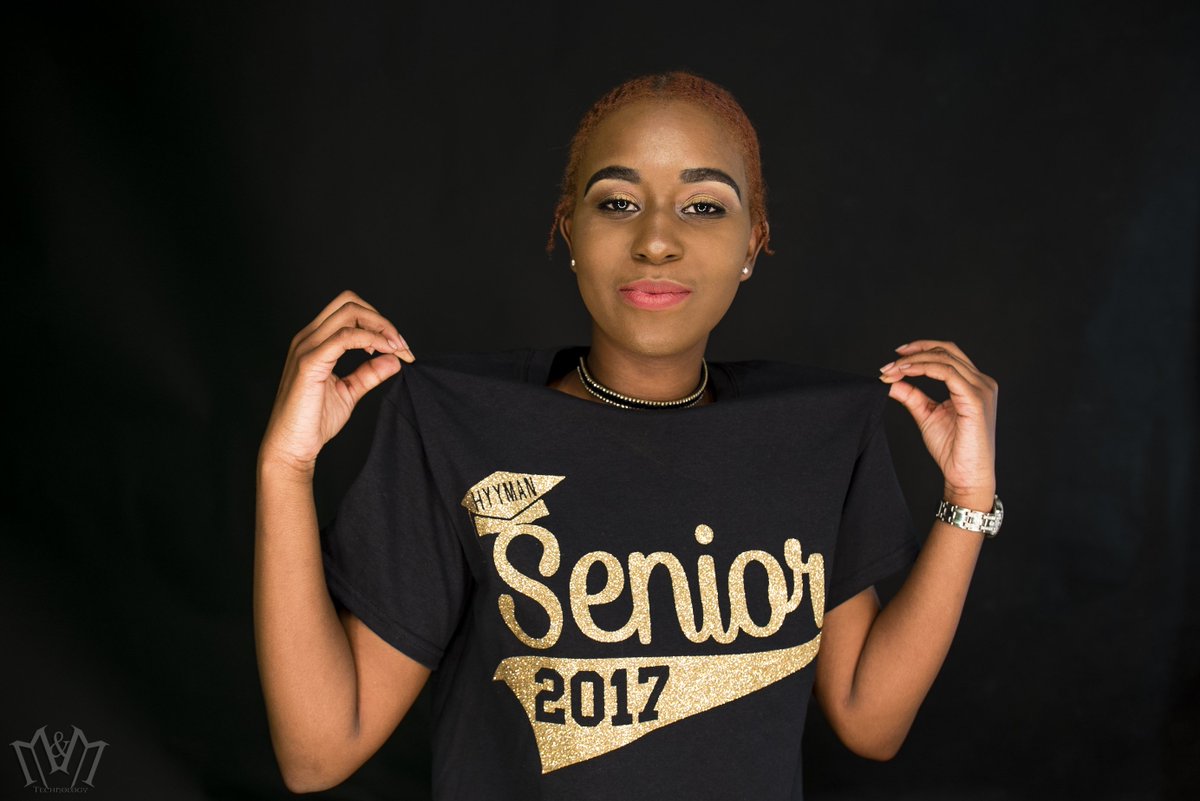 T_R_Mash's tweet image. Senior photos by #MMtechnology #BookNow 903-258-1889