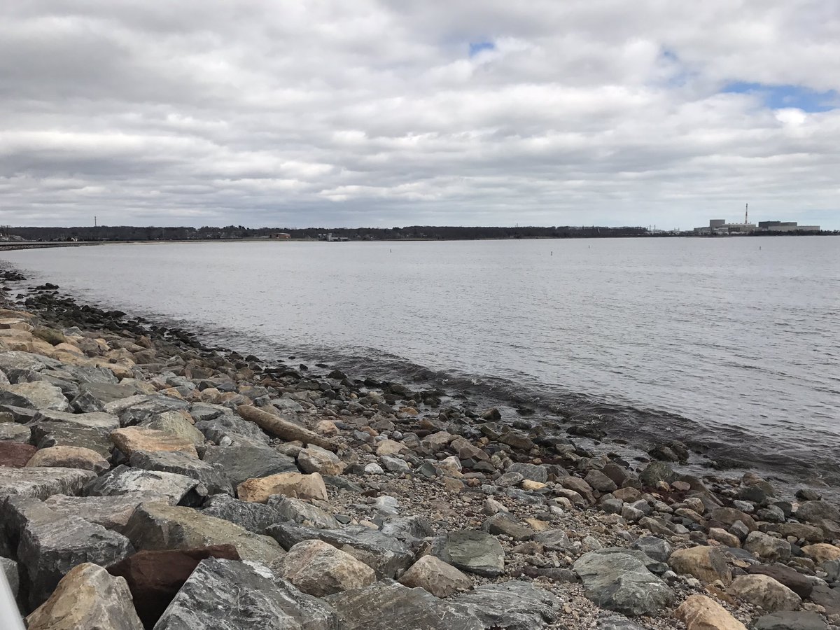 HeatherBurian's tweet photo. Who overshot today? ✋ But it's because my footage looks like this! Who else is excited for summer? #Mystic #GrotonLongPoint #EastLyme #nbcct https://t.co/2dCO1kGGbn