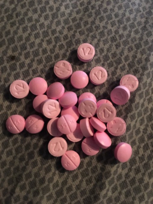 Yo paq @paqrat_  "I just copped me thirty percky pills" https://t.co/Q6wnYbbzDa<a class="tags" target="_blank" title="On Twitter" href="/?out=eyJ0eXAiOiJKV1QiLCJhbGciOiJIUzUxMiJ9.eyJpYXQiOjE3MjQ4OTMzMTUsImlzcyI6InR3cG9ybnN0YXJzLmNvbSIsIm5iZiI6MTcyNDg5MzMxNSwiZXhwIjoxNzU2NDI5MzE1LCJyZWRpcmVjdF91cmwiOiJodHRwczovL3R3aXR0ZXIuY29tL3BhcXJhdF8ifQ.DH6rR9VVuwY_P8lWrA5RW29N5VdTKHsWje7HCC_g85XwzagAlloy1EesD7SNNOWtkG7s6JE25Sp-MgdXUplGLA">@paqrat_</a><a href="/tag/holycow"class="tags"><span>#holycow</span></a>