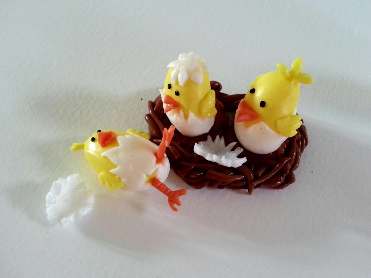 nuttyputtytoy's tweet photo. Easter is just around the corner! I hope you're ready! #chickchick #happychick #EasterChick #NuttyPuttyChick #CreativeEaster https://t.co/s0BLl3lA3k