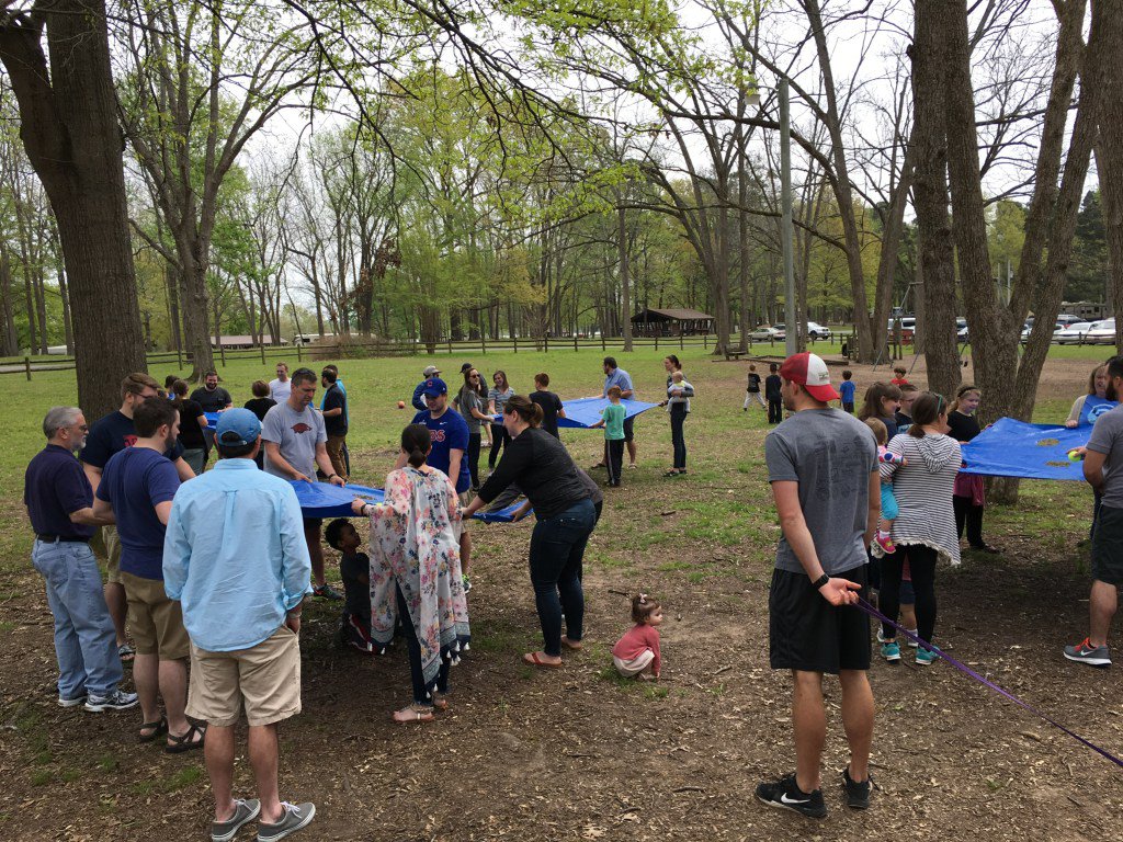 CrossWalkLR's tweet image. Sunday in the Park crosswalklr.com/2017/04/05/sun…