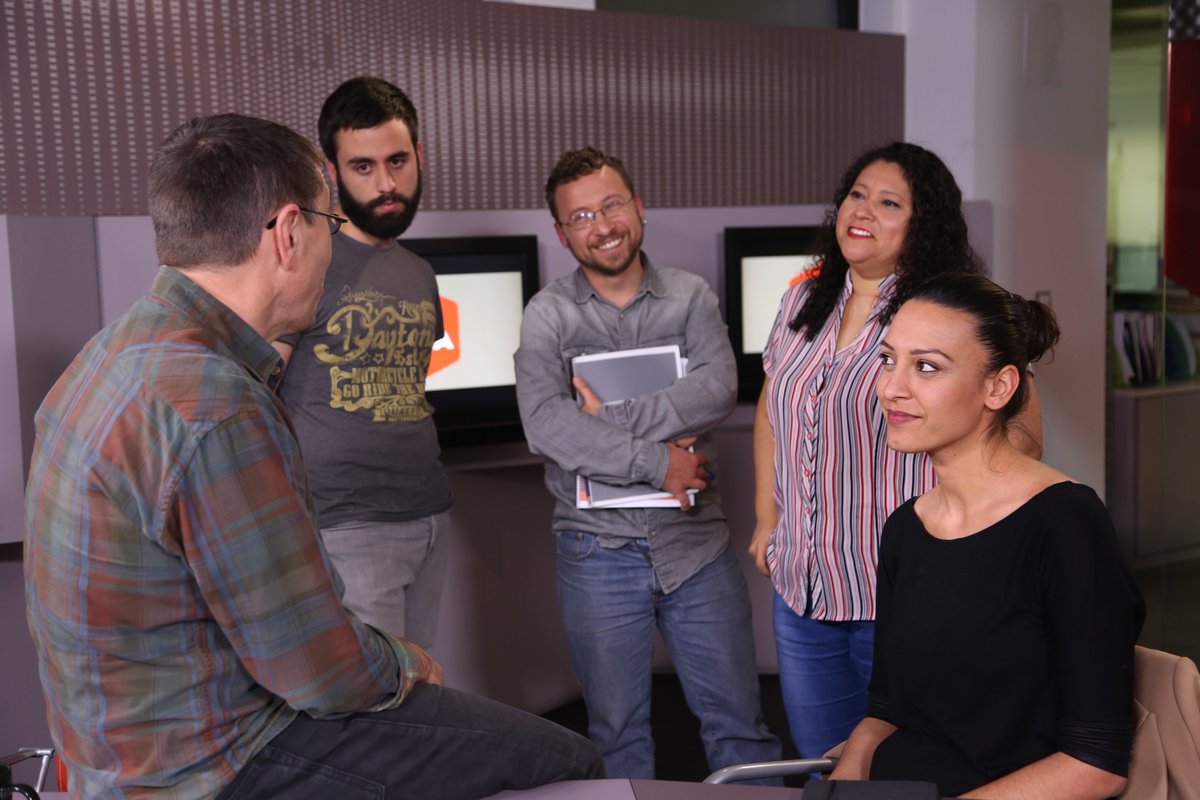 LaBase_TV's tweet image. 🔴 Sigue en directo el debate de #LaTuerka sobre inmigración y racismo con Patricia Caro, Carolina Elías y más: publico.es/publico-tv/dir…