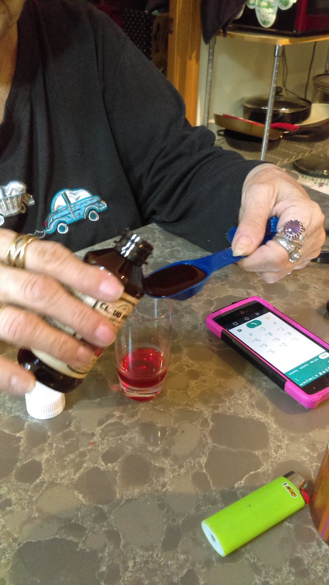 TheTwiztidLover's tweet photo. Friends who care, share their @CloudN9neSyrup. #CherryBomb #MyFirstOrder #MyMamaFlo https://t.co/24d0lda3Ce