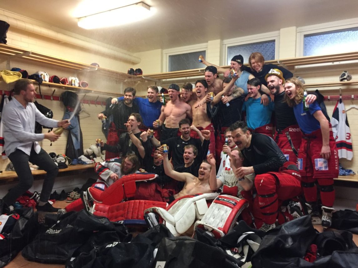 Jubel för Grums – nu väntar division 1: vf.se/ishockey/grums… #hockeyettan