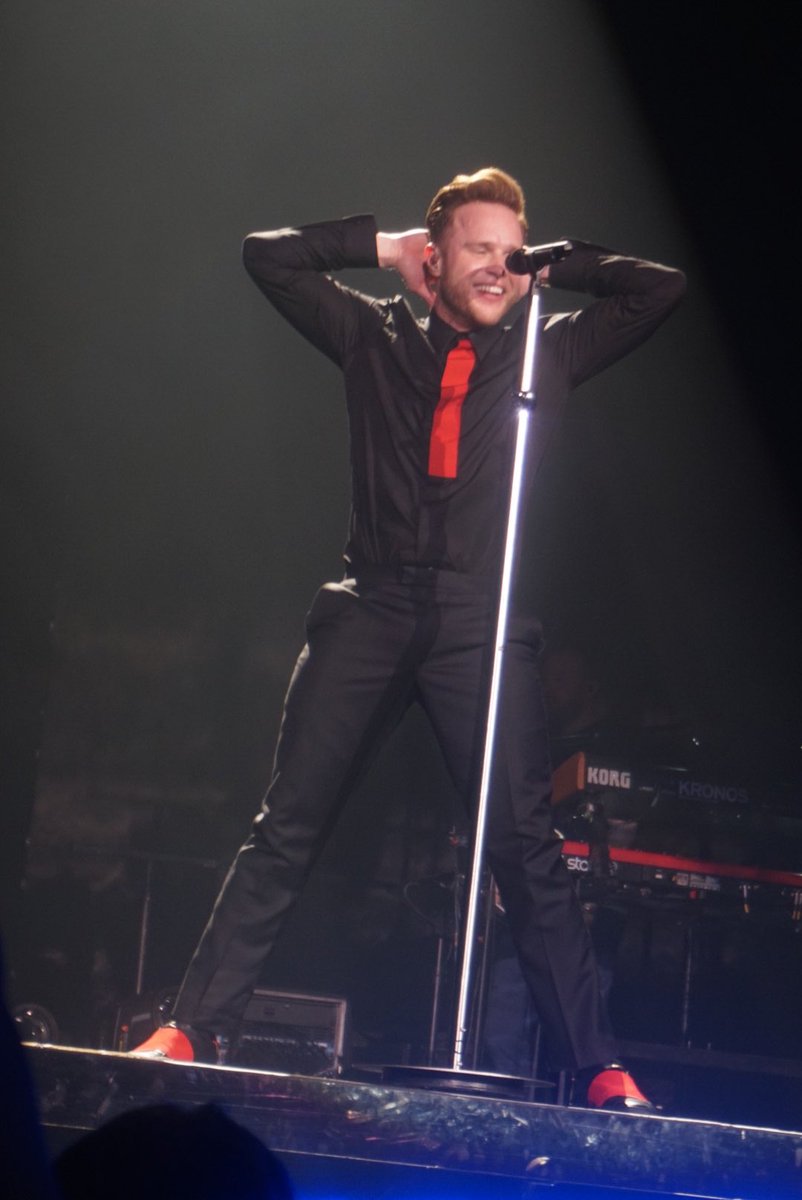 laurenh0404's tweet photo. @ollyofficial #GoodbyeTourBulge see you in the summer 😜 https://t.co/ptMmIS218w