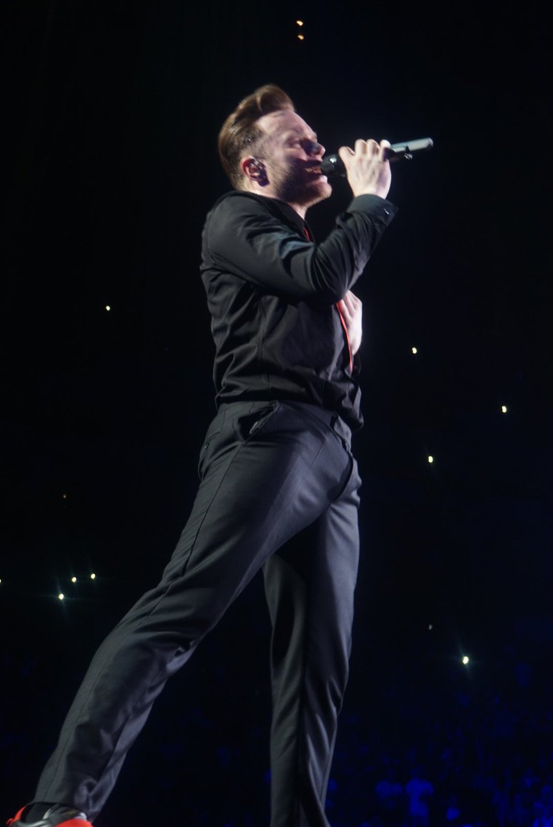 laurenh0404's tweet photo. @ollyofficial #GoodbyeTourBulge see you in the summer 😜 https://t.co/ptMmIS218w