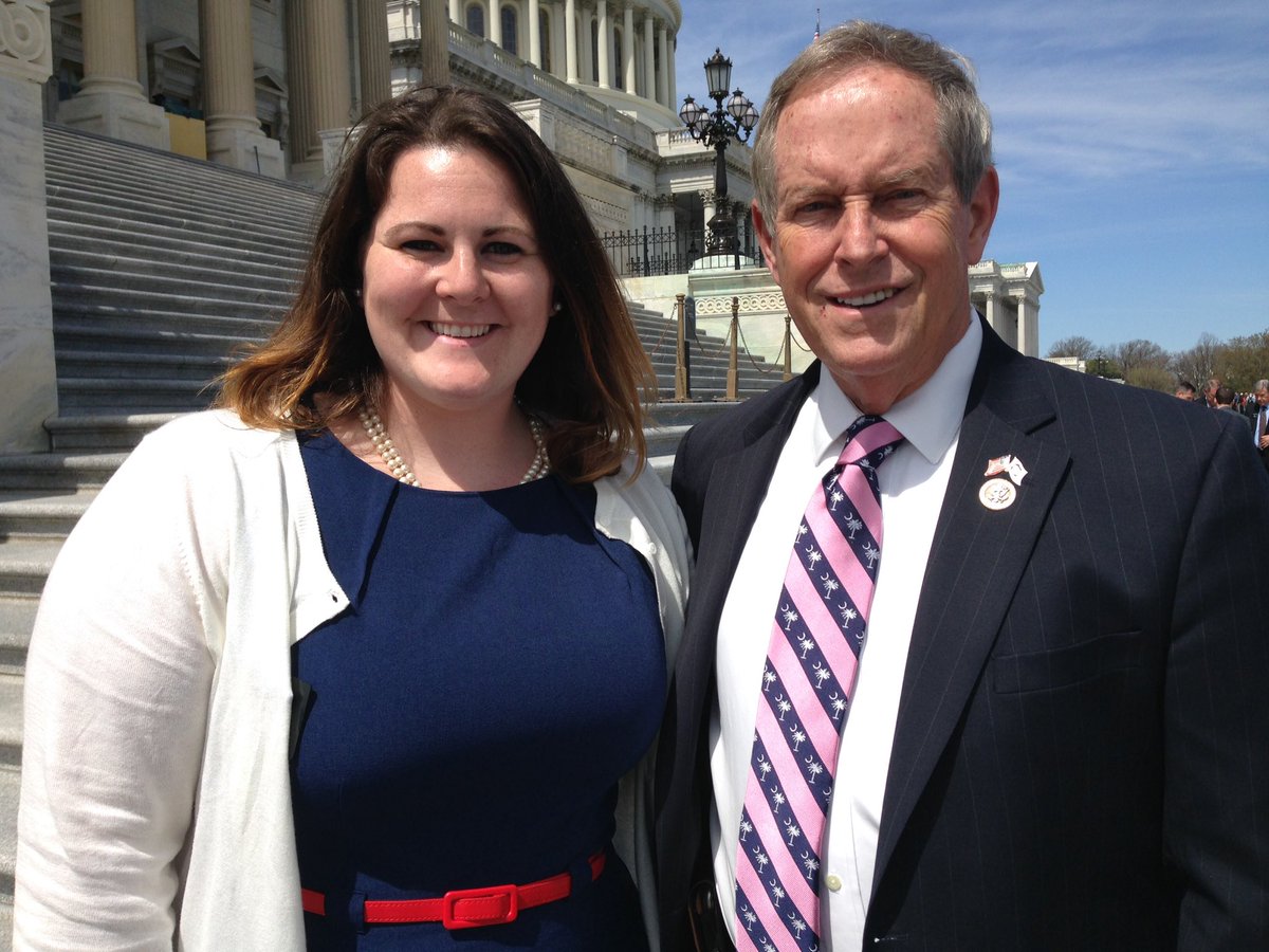 KeepBCBeautiful's tweet image. It was great to meet @RepJoeWilson today in DC! We got to speak for a moment about @PalmettoPride! Thanks for being nice to this SC girl!!