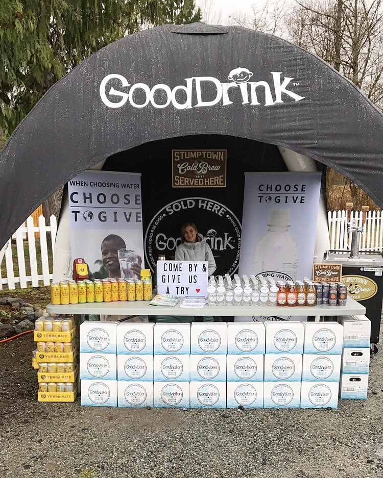 AlexArgy's tweet photo. Thirsty? @PBWco has you covered at @CIMConference here in #Squamish.

#CIMC2017 #PBWco #GoodDrink #YerbaMate #GoodWater #Spritzter #Drinks https://t.co/7rUE0DKHy1