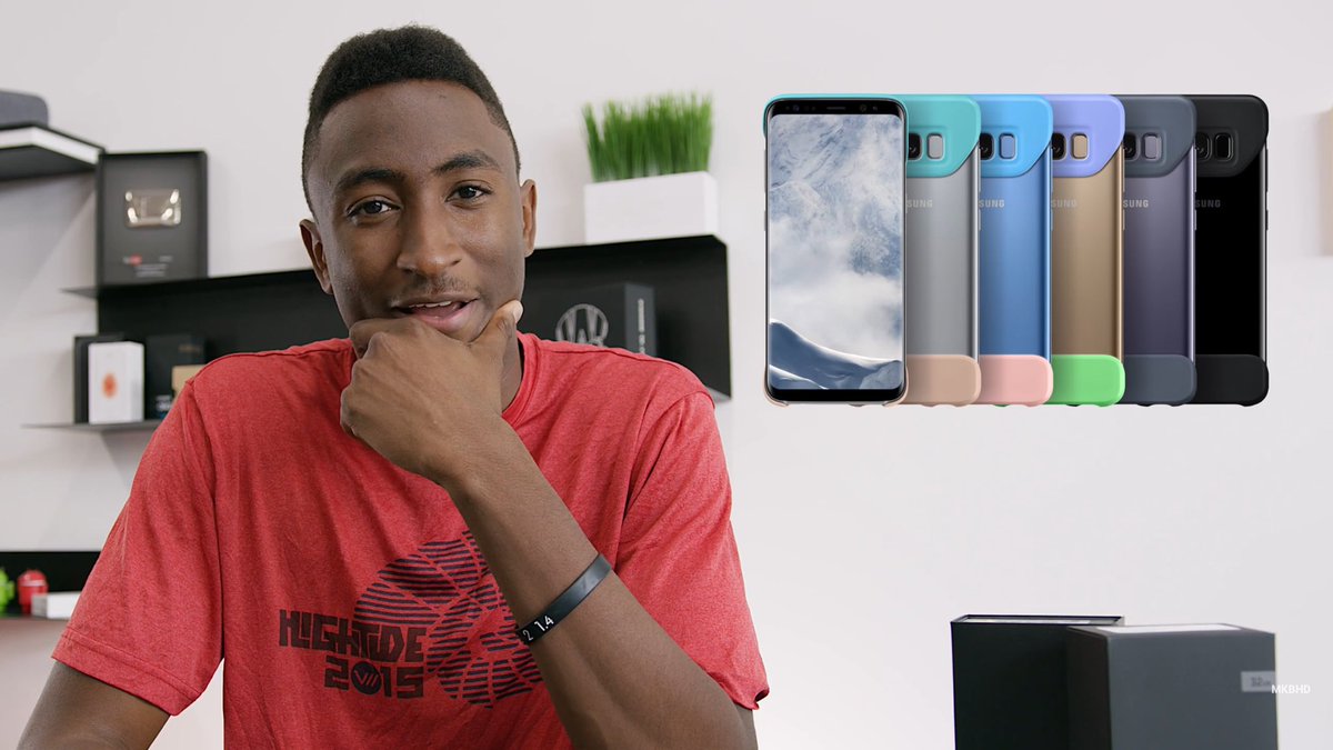 calebhosner's tweet photo. @MKBHD Maybe the funniest joke you've ever made. "This case looks like a bikini for your phone, except it's made out of play-doh." 😂😂😂 https://t.co/PIIl9ZhcE5