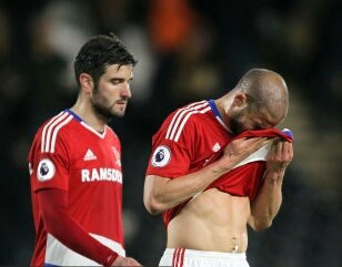 😞 <a href="/AdleneGUEDIOURA/">Adlene GUEDIOURA</a>