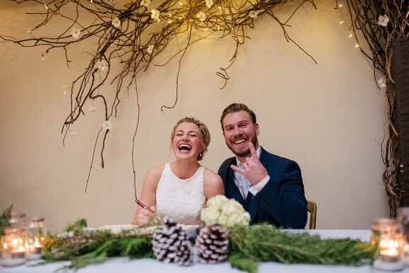 paulandtim's tweet photo. Rock sign on the dotted line! #rocksign #weddinginspo #whinestoneview #greatayton #wedding https://t.co/p2TMjoPE0d