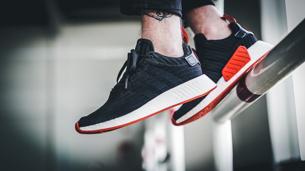 adidas nmd red bottom