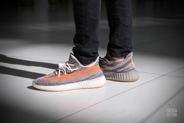 "FrankenYeezys" on foot 📸

#hypebeast #reconstruction #customshoes #yeezy #adidas