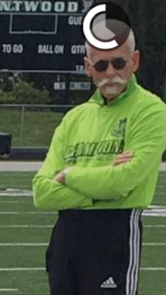 MGTVHD_FILMS's tweet photo. @sahrmoiwo1 @ltizoc21 I'm snitching on you guys I see why kentwood soccer team is so good, you guys are cheating...😂😂🤣 https://t.co/RNk4uka4j2