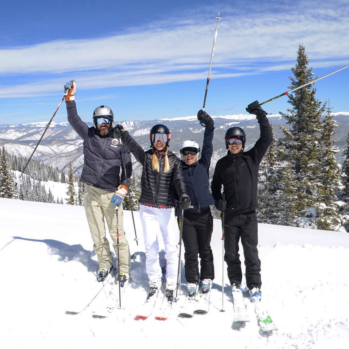 JimmieJohnson's tweet image. The backcountry crew!
@chandrajanway @Doug_Keith @EmilyJaneKeith