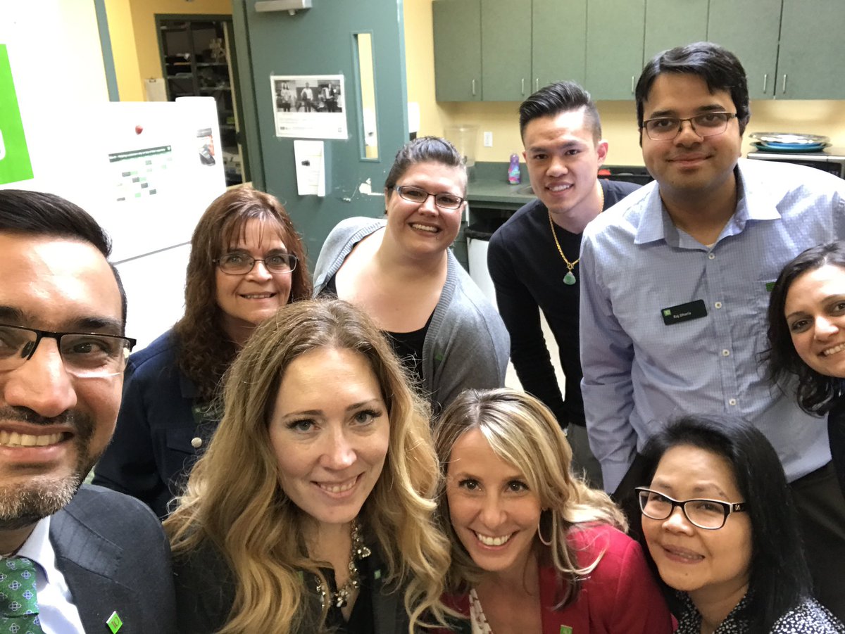 Great to join Weekly Advisor team meeting at #Calgary Memorial branch #TDCT172 <a href="/hanak_denise/">Denise Hanak</a> <a href="/LisaMackey80/">Lisa D Mackey 💙💚💙</a> <a href="/LaceyMay05/">Paige Grieve</a> @RussAnderson_TD