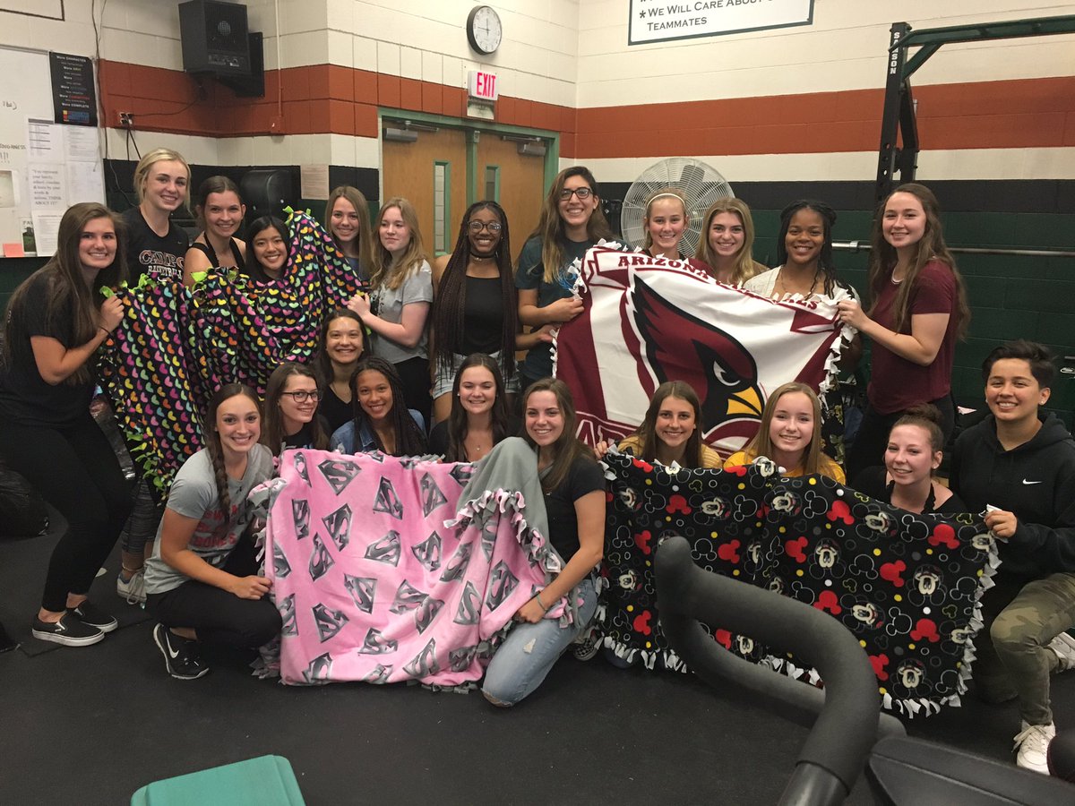 CampoStrength's tweet photo. CV Women's Basketball- serving children who are fighting cancer by making and donating fleece blankets.  Always serving others in need! https://t.co/RN6je57FXI