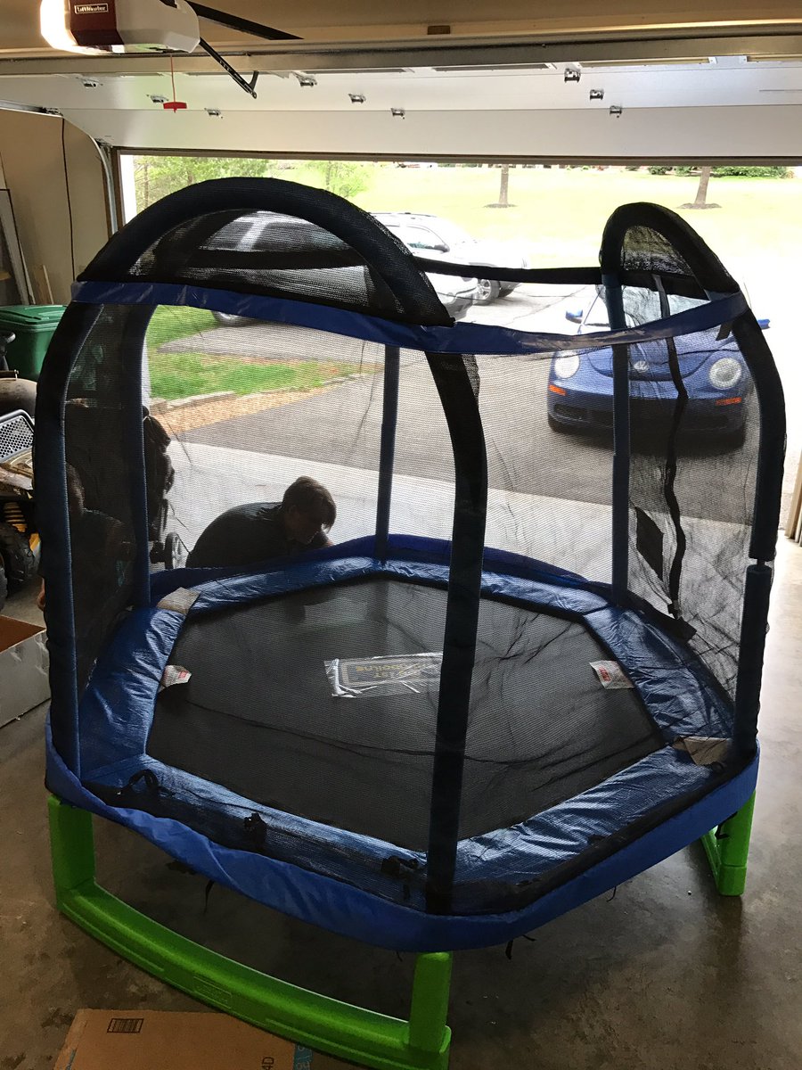 justinbowerz's tweet photo. Another birthday present assembled! 🙈#theythinkitsfunny #someassemblyrequired #noextraparts #jump #kidtrampoline #brennersherewecome https://t.co/OtwLsf4b9g