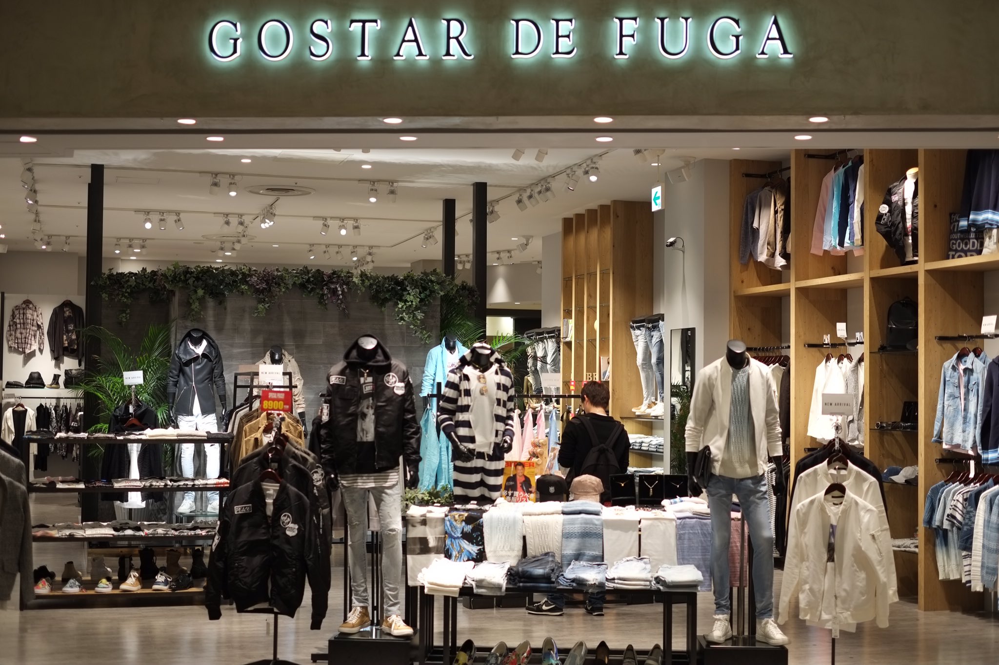ট ইট র Gostar De Fuga Gostar De Fuga Shop News 越谷レイクタウン店では 幅広いラインナップを 展開しています セレクトラインの新作も 大量入荷中です 越谷店 Gdflaketown メンズファッション 越谷レイクタウン T Co Kdvvwxma7f
