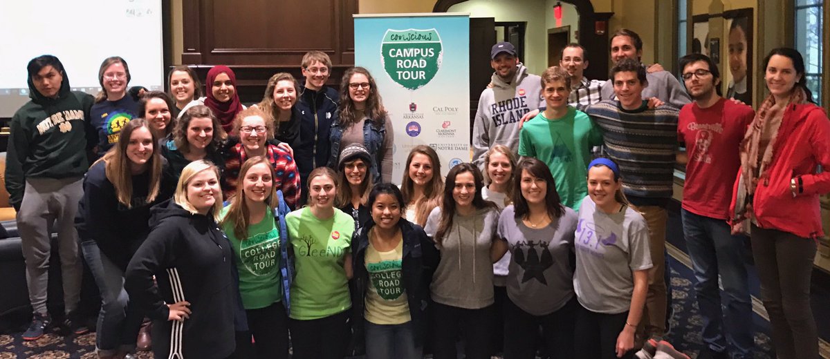 TurningGreenOrg's tweet photo. Great work with our future leaders! Brilliant, bold and bodacious! #CCRT2017 @NotreDame @acure @ClifBar @natracare @patagonia @DrBronner https://t.co/RidlJeu6UY