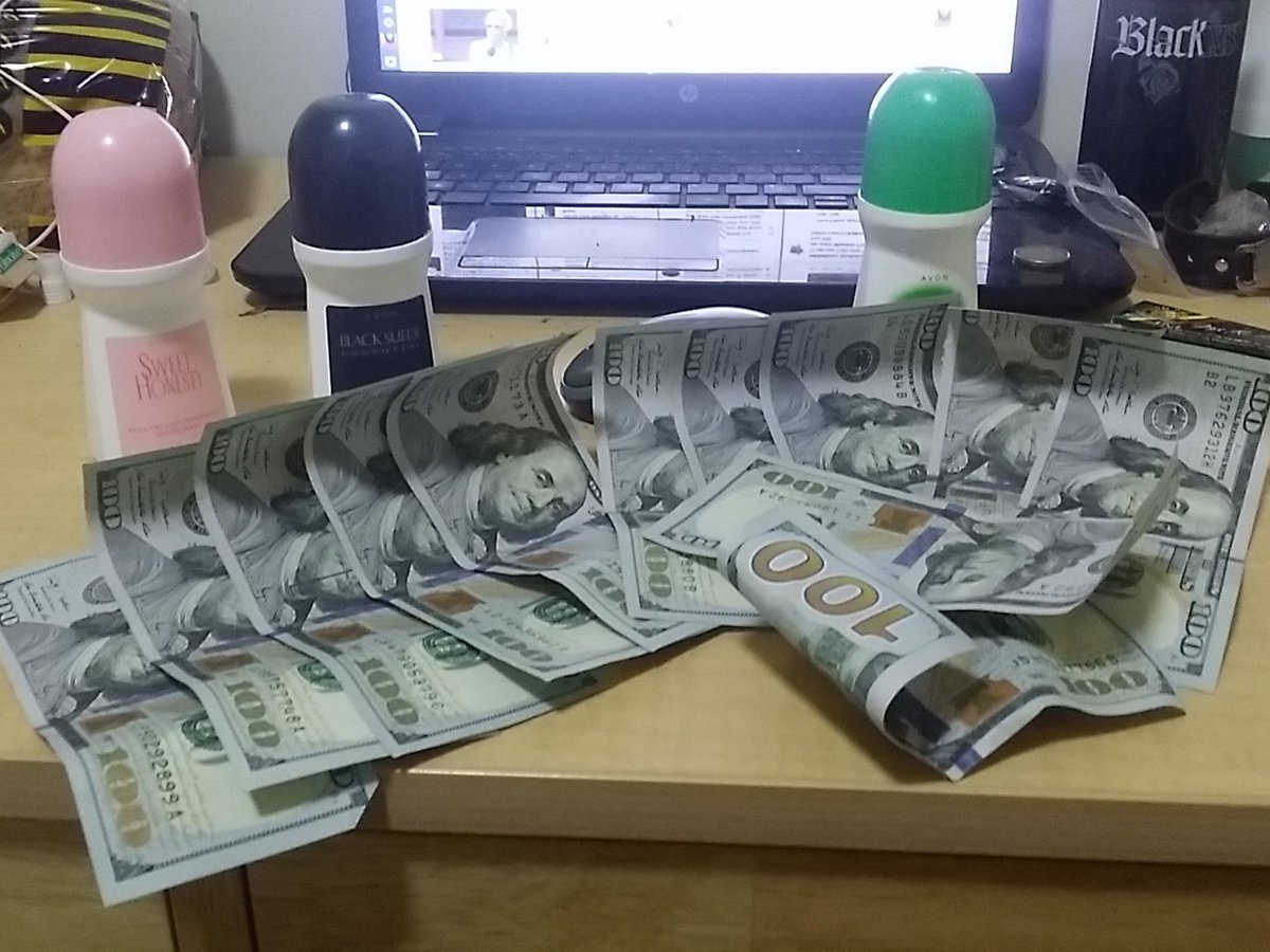 twittatimes's tweet photo. Lesson: Buy roll on... save money ! https://t.co/jNspPJ3AfW
