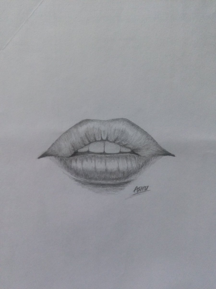 ashumanverma's tweet photo. #realastic lip# https://t.co/6bB4rVP3mF