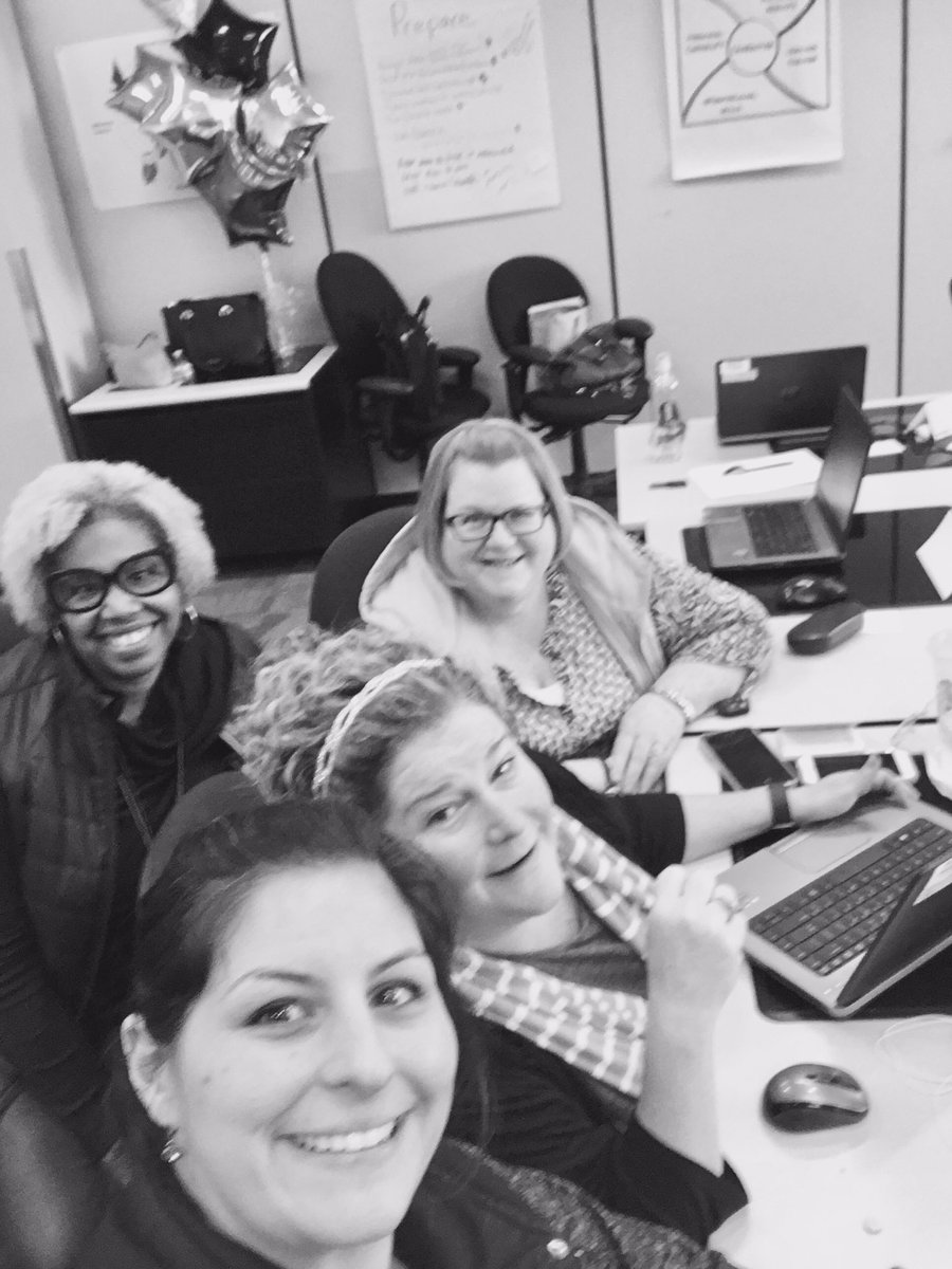 brenanico1e's tweet photo. Day 1 Leadership Academy in the books! #LEADINBOTHELL #AwesomeATSD @berly1970 https://t.co/rhYSFj8YB3