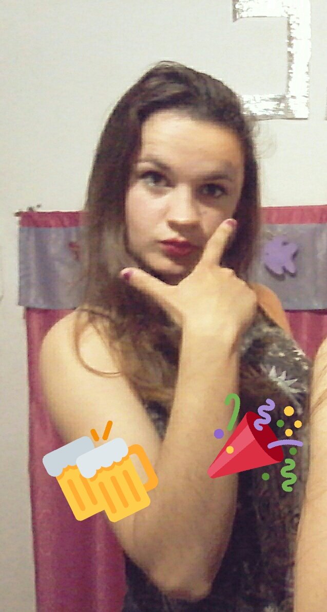 altaresak18's tweet photo. Y @ludmi008 como te estas preparando para el VIERNESSSSS??  🎉🎉🎉🎉 ARK '18 https://t.co/E1MqoqqMHo