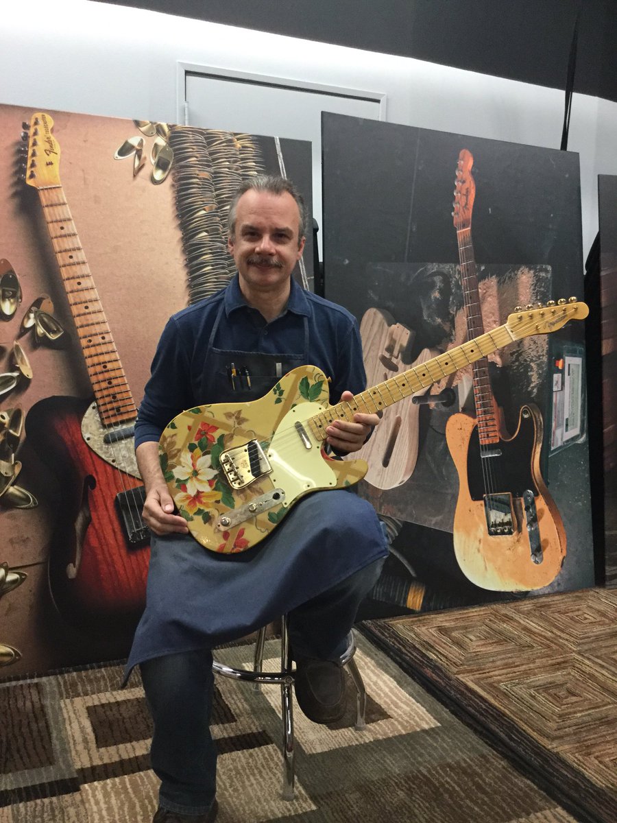 山野楽器 本店 クラシックギター マンドリン Fender Order Tour 現地選定品の中でも 特に目を惹くのがこの2本 ユーリ シスコフ制作 1930年代の壁紙をボディトップに貼ったストラト テレ ペアでいかがですか 入荷時期 詳細などはお問い合わせください 山野楽器 本店 クラシックギター マンドリン Fender Order Tour 現地選定品の中でも 特に目を惹くのがこの2本 ユーリ シスコフ制作 1930年代の壁紙をボディトップに貼ったストラト テレ ペアでいかがですか 入荷時期 詳細などはお問い合わせください