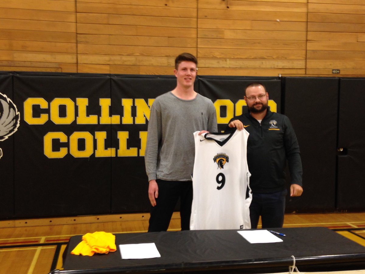 ccihoops's tweet photo. Making it official! Cam Penner inks commitment with U of W'loo Head Coach Justin Gunter.  @_owlsathletics @CCI_SCDSB https://t.co/GJSTwA4LvA