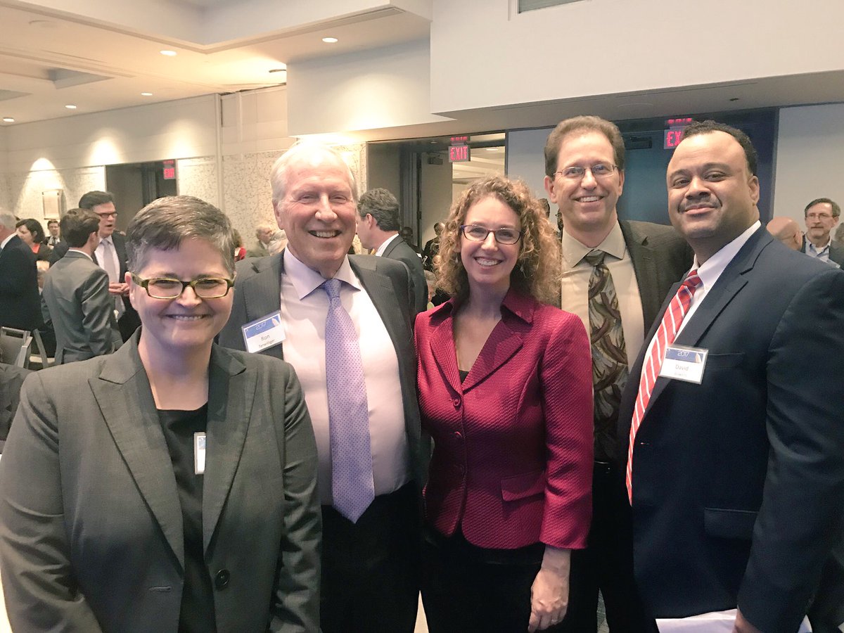 dianeyentel's tweet photo. Wonderful evening honoring @JRTHousing for leadership in rebalancing hsg policy, joined by former @EnterpriseNow colleagues. https://t.co/lPQKkZrNCa