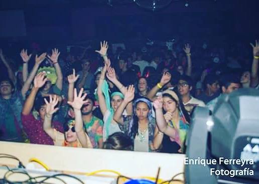 AlphaMiramar's tweet photo. Ultima noche del 2016. LA HIPPIE FEST
IMAGINA LO QUE VA A SER LA PRIMER NOCHE DE ESTE 2017
#7DEABRIL
#VOLVEMOS
#REAPERTURA
#VENIMOSCOMOPIÑA https://t.co/oQh6xTUJNv