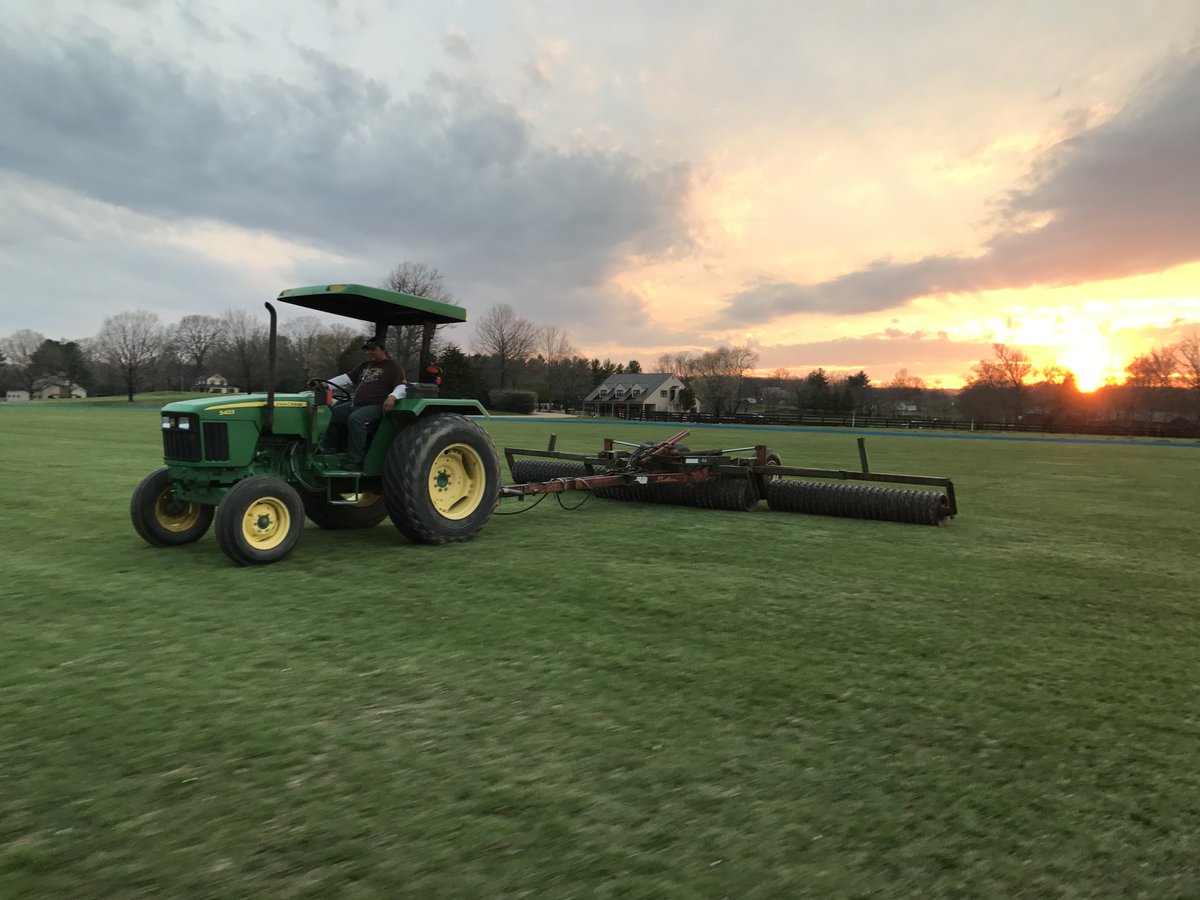 bbxpoloclub's tweet photo. As the amazing sun set this evening, I want to thank all of our members who took advantage of the 10% off discount. #middleburg #Loudoun #VA https://t.co/YOTyzSrhdA