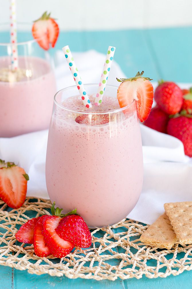 EatClean247's tweet photo. Strawberry Cheesecake Protein Smoothie
https://t.co/4fFhnuo4SW https://t.co/H1aA27HQwb