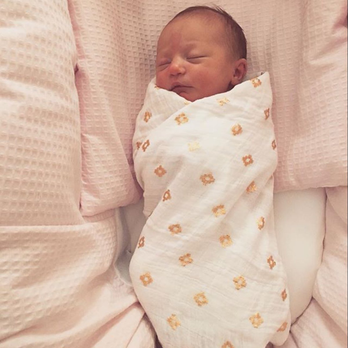 FriendlySJs's tweet photo. Alessia Francesca Sacconejoly 😍💕 https://t.co/GANNaUS0un