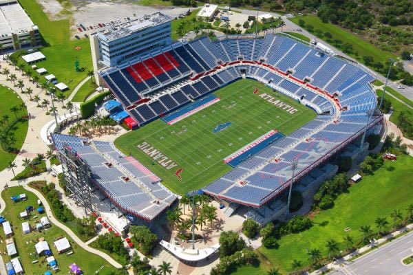 Blessed to receive a preferred walk-on offer from FAU🔴🔵