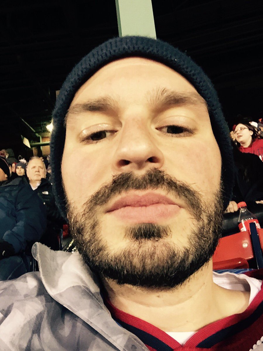 BigDataBrett's tweet photo. Got my #RedSox beard going strong #baseballbeards #beardlife https://t.co/Wxbz8Y1uYo