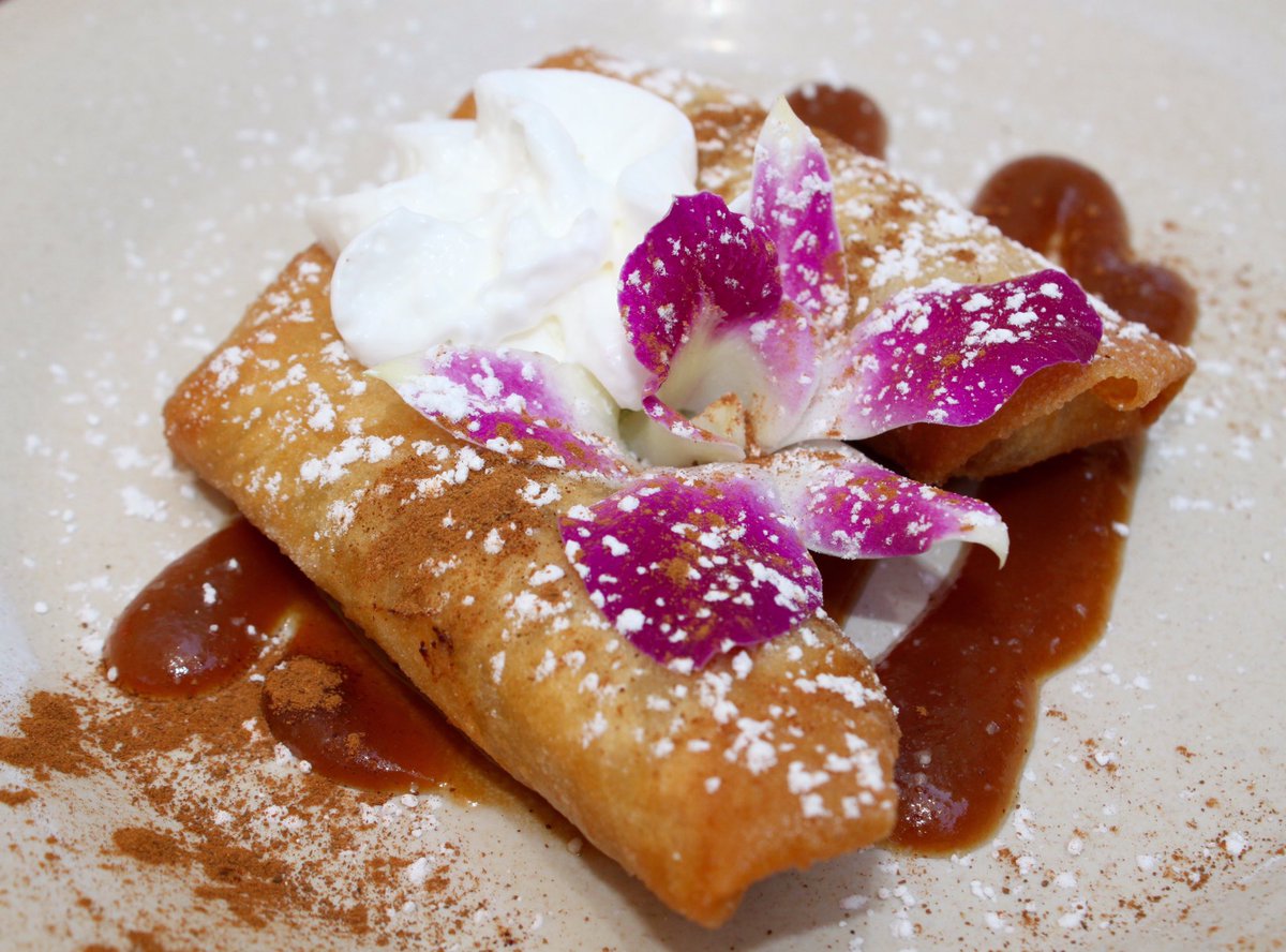 Aloha Mixed Plate Hi On Twitter Banana Lumpia For Dessert Local Bananas Rolled In Cinnamon Sugar Wrapped In A Crispy Lumpia Wrapper Yum