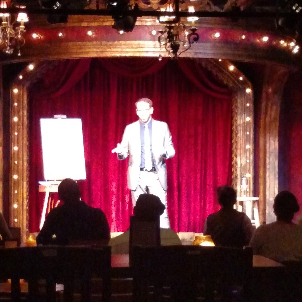 UUChicago's tweet image. Mark Toland performing tonight! For reservations email Reservations@uptownunderground.net