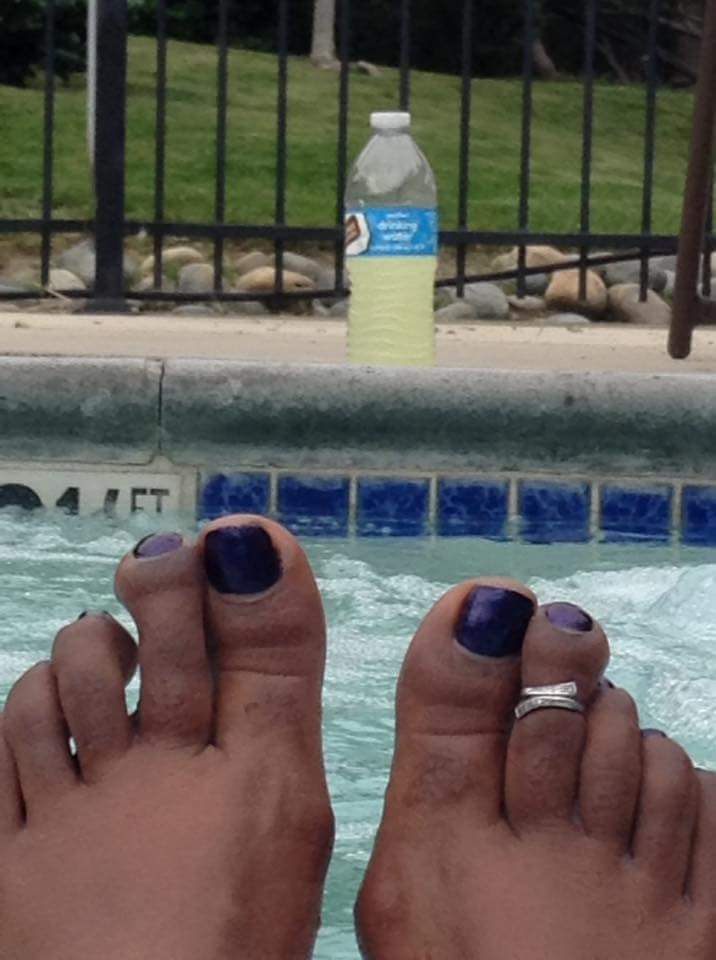 IAmSteph_1's tweet photo. If you think the contents of this bottle are liquor-free, you haven't been paying attention. https://t.co/Bl0cK5huh5