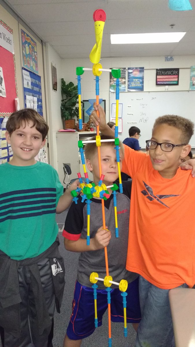 cw_Brown4's tweet photo. Kids love exploration time! https://t.co/nRpFZ7oabU