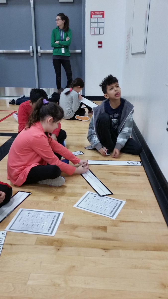 mona_nesrallah's tweet photo. Primary Number Line Math Fair @newhalfmoonbay @OCDSB #learningatthemoon https://t.co/sD5EnRDsAU